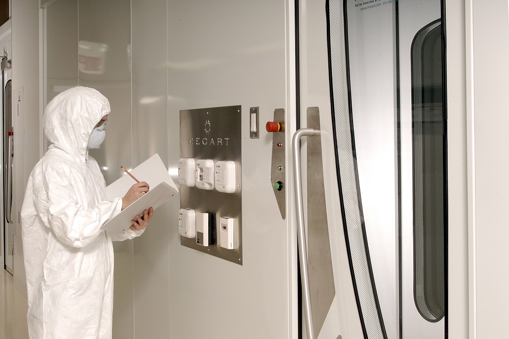 https://www.mecart-cleanrooms.com/wp-content/uploads/sites/2/2016/08/control.jpg