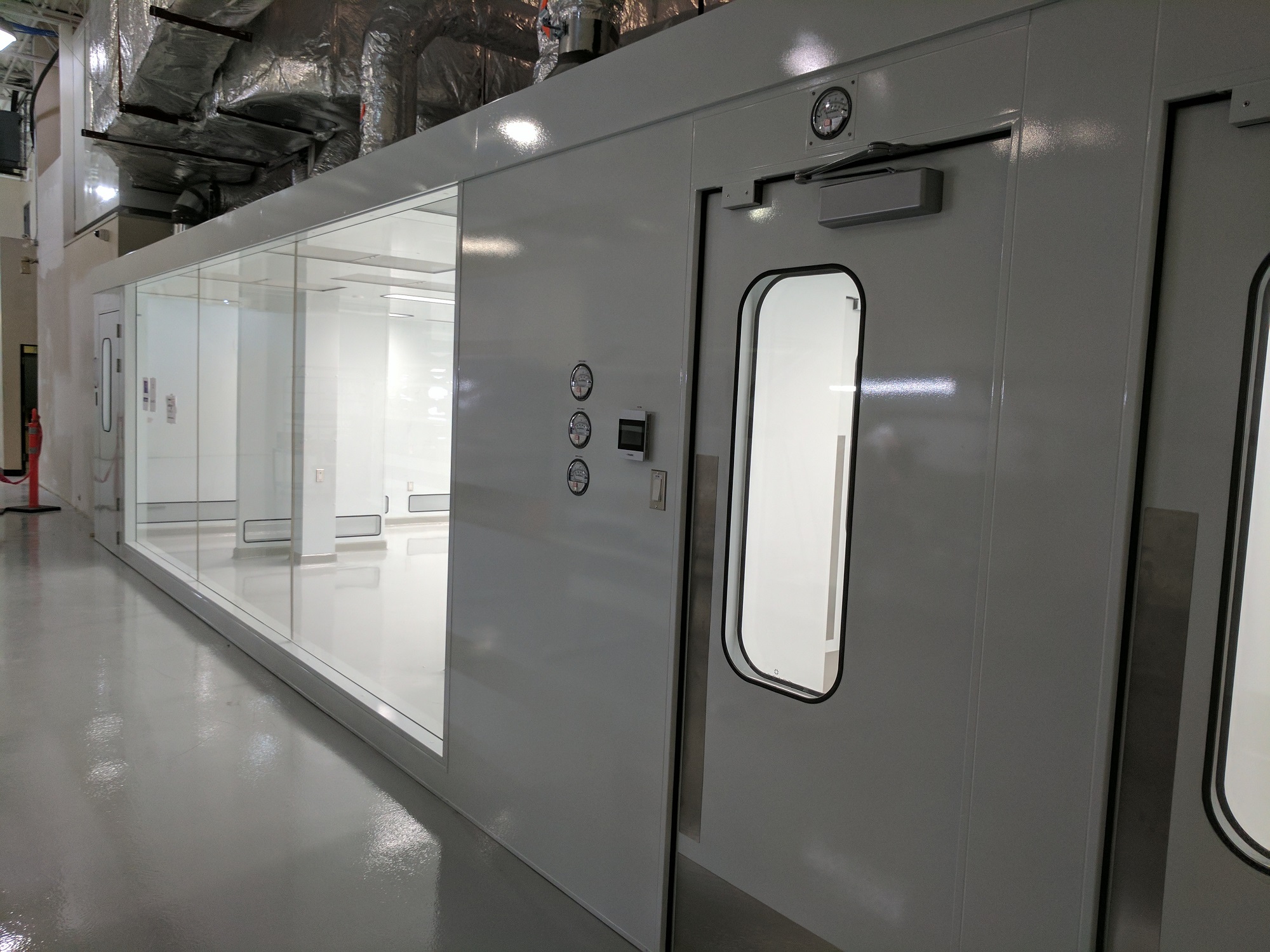 ISO 6 Cleanroom for Semiconductors Manufacturing MECART ISO 6 Cleanroom for Semiconductors Manufacturing MECART