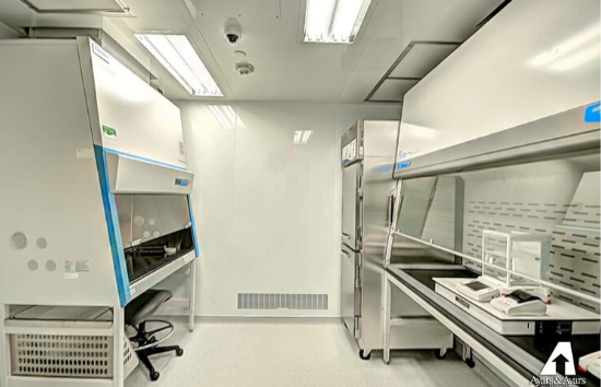 550 x 354 - cleanroom - clinical research - A & A photos (1)