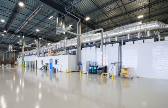 Class 10000 Clean Room for SMT Manufacturing in a Semiconductor Fab