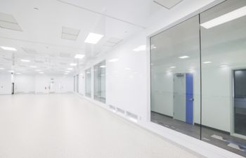 Class 10,000 Clean Room for SMT Manufacturing in a Semiconductor Fab 350 x 225