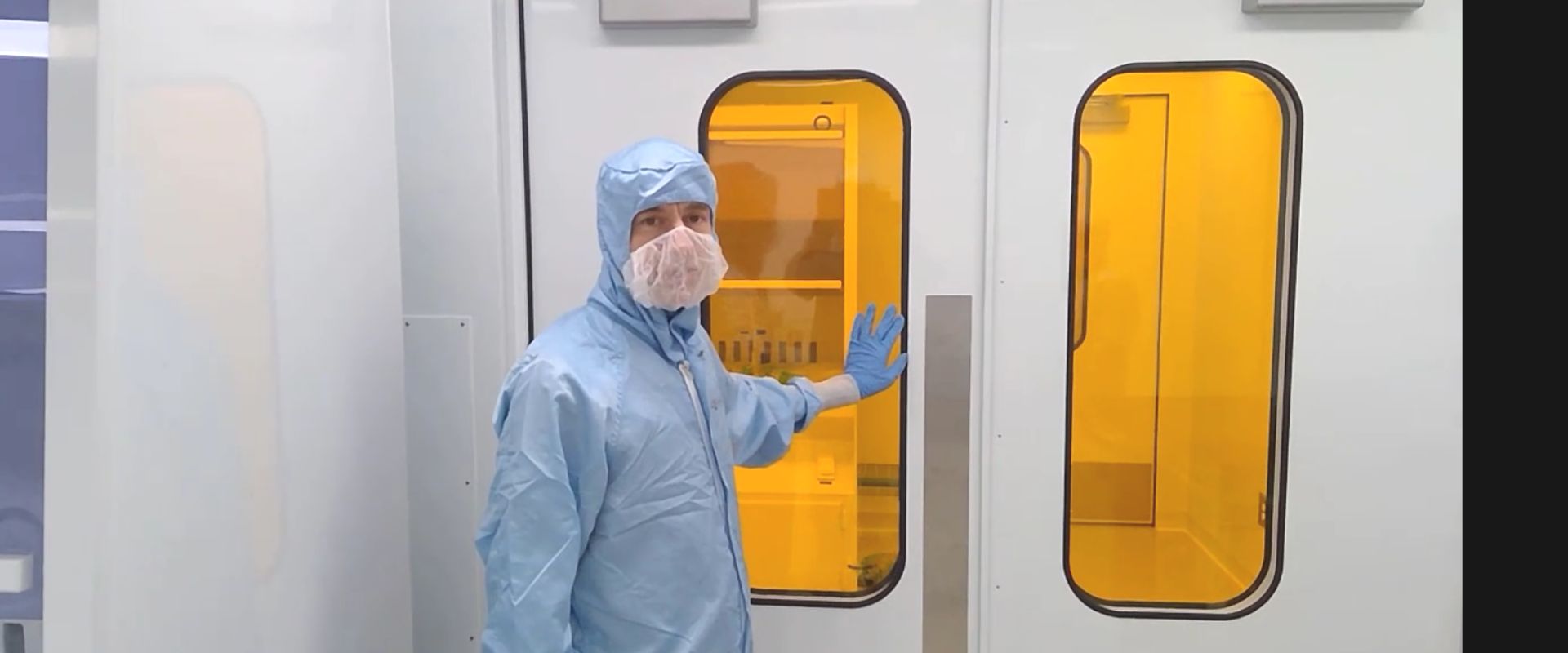 ISO 5 NANOFABRICATION CLEANROOM FACILITY 1920 x 800 (3)