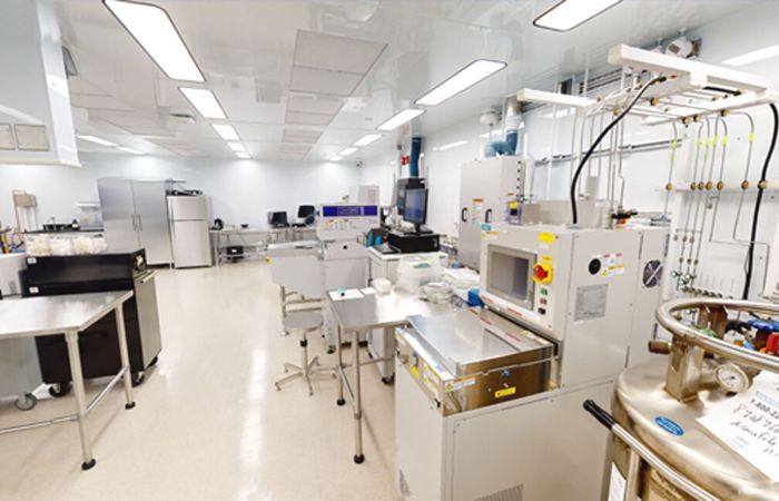 ISO 5 NANOFABRICATION CLEANROOM FACILITY 700 x 450 (5)