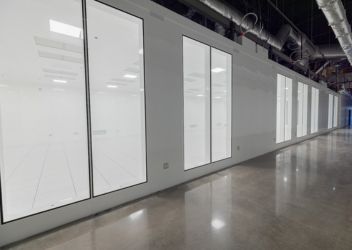 cleanroom for semiconductor manufacturing 352 x 250